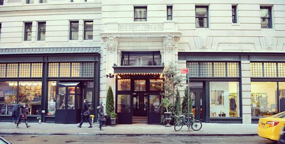 image 古い建物をリノベーションしたACE HOTEL(エースホテル)
