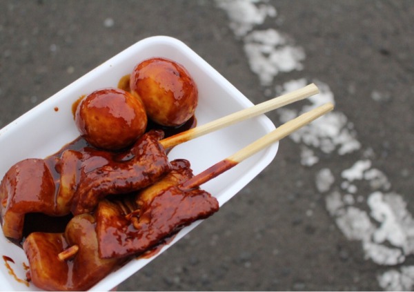 味噌おでんはこんにゃくとさつま揚げ、卵がセット