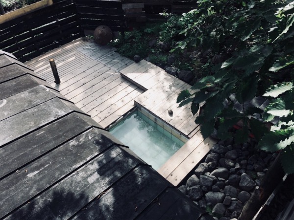 image ARtINn 極寒藝術伝染装置・Room 壱・テラスから見える専用露天風呂