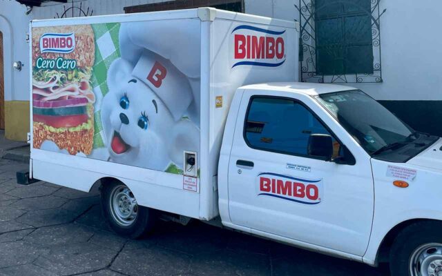 OsitoBimboが描かれたトラック